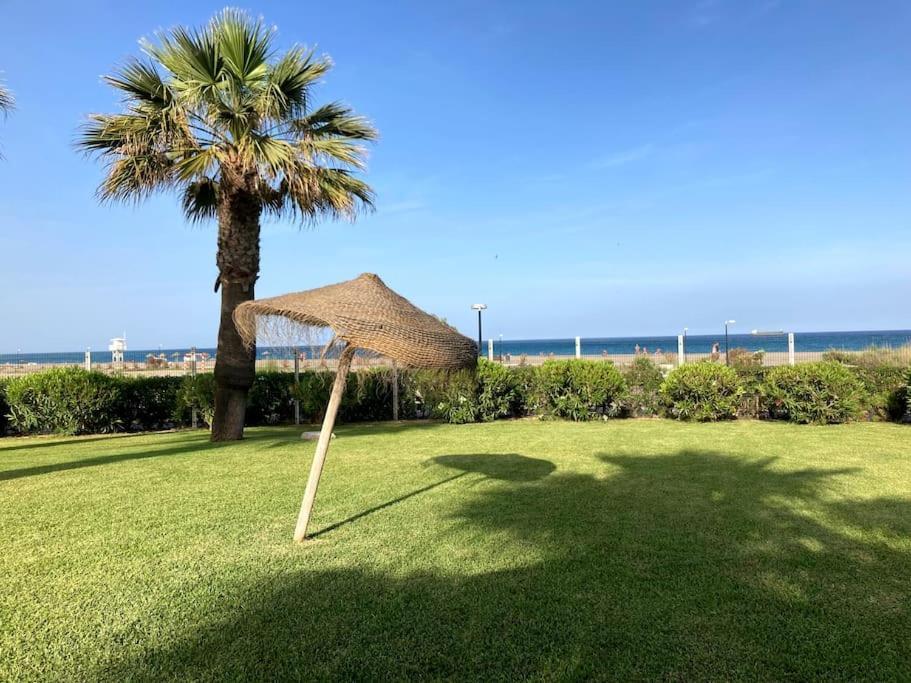 Atico Con Vistas Al Mar En Primera Linea De Playa L'Île-Rousse Dış mekan fotoğraf